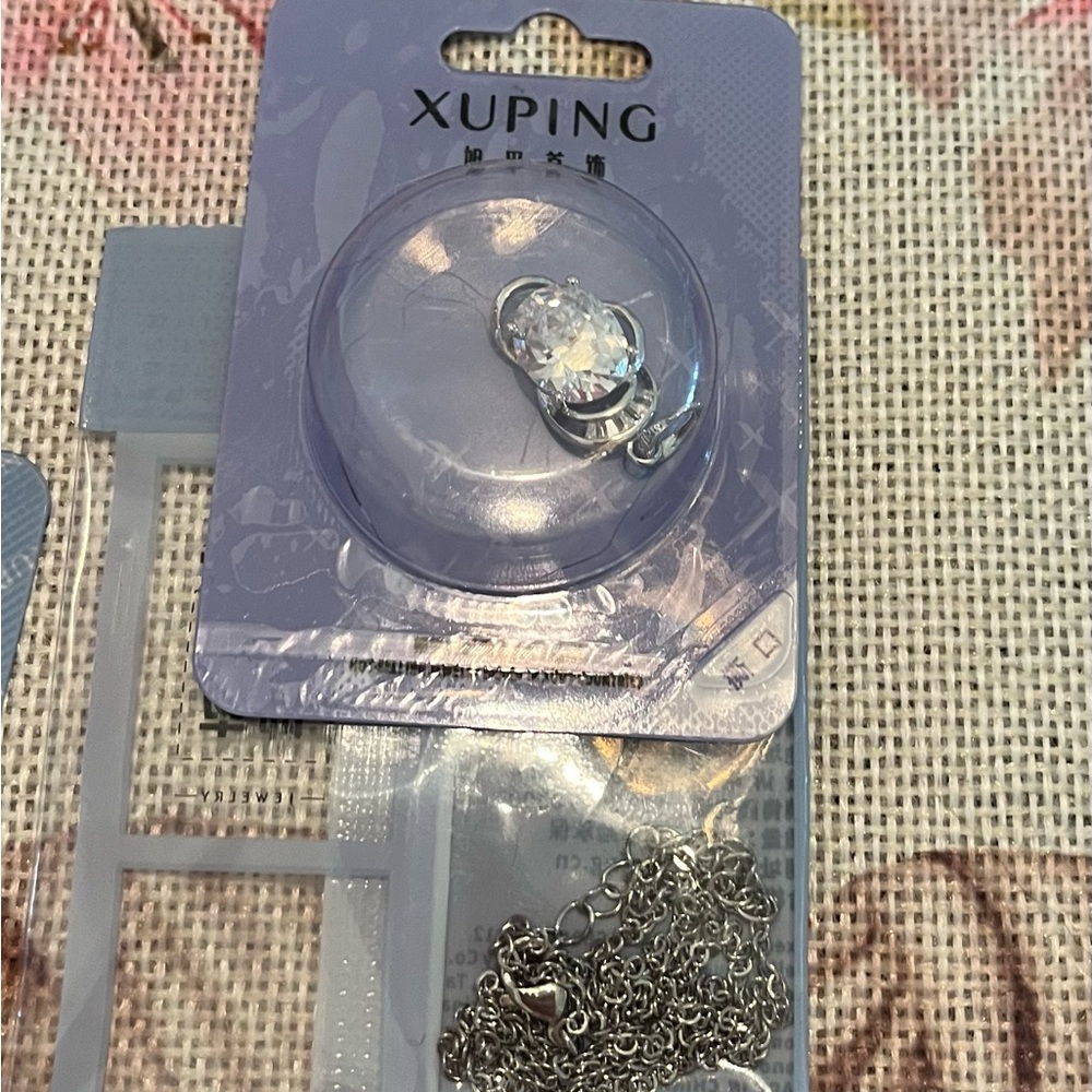 Jewelry Set Bundle - Picture 9 of 9